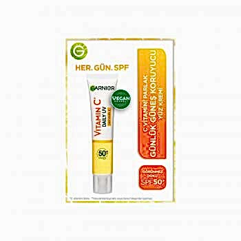 Garnier C Vitamini Parlak Günlük Güneş Koruyucu Fluid Yüz Kremi Görünmez Doku SPF50+ 40ML